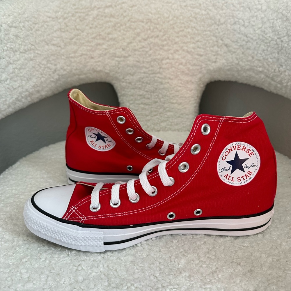 Chuck Taylor All Star Converse High Top Sneakers - NEW with box.